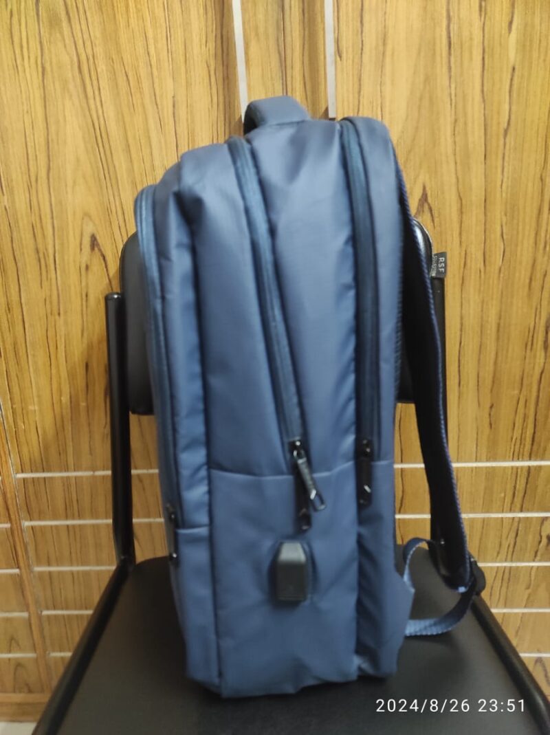Artic hunter Classic 74 (Blue) - Image 2